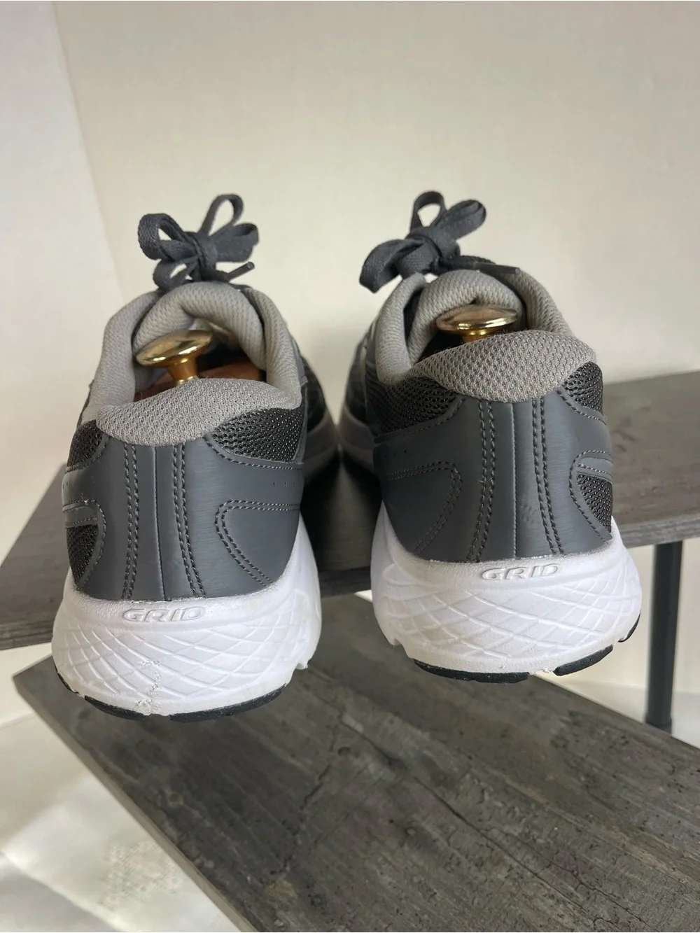 Saucony men’s athletic
